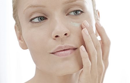 Rossore sotto gli occhi Rossore sotto gli occhi